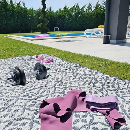 Vila Lux Croatia With Heated Pool *